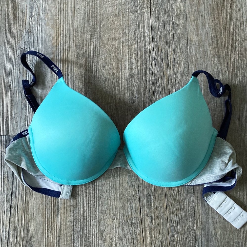 PINK t-shirt bra